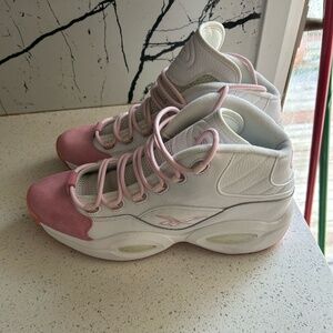 Reebok Question Mid Pink toe